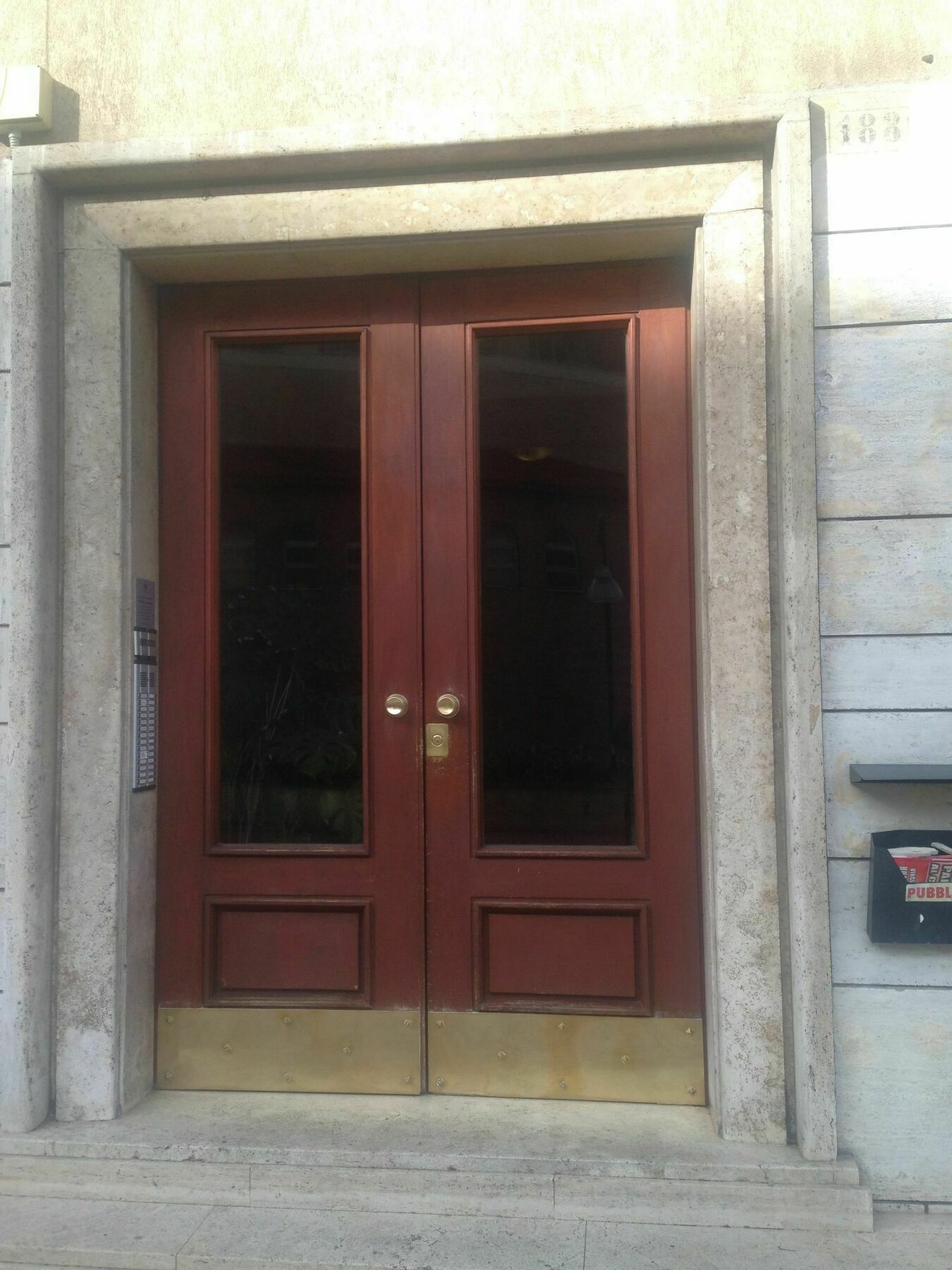 Interno 8 Apartment